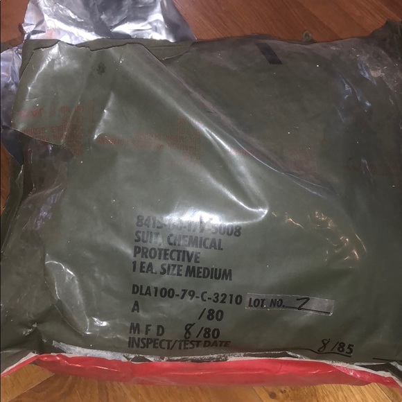 NEW PPE Covid 19 ARMY Chemical Protective Suit M - Picture 4 of 6